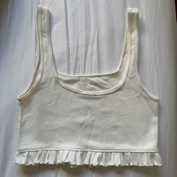 Zara Cream Ribbed Chevron Ruffle Hem Tank Top - Picture 5 of 5